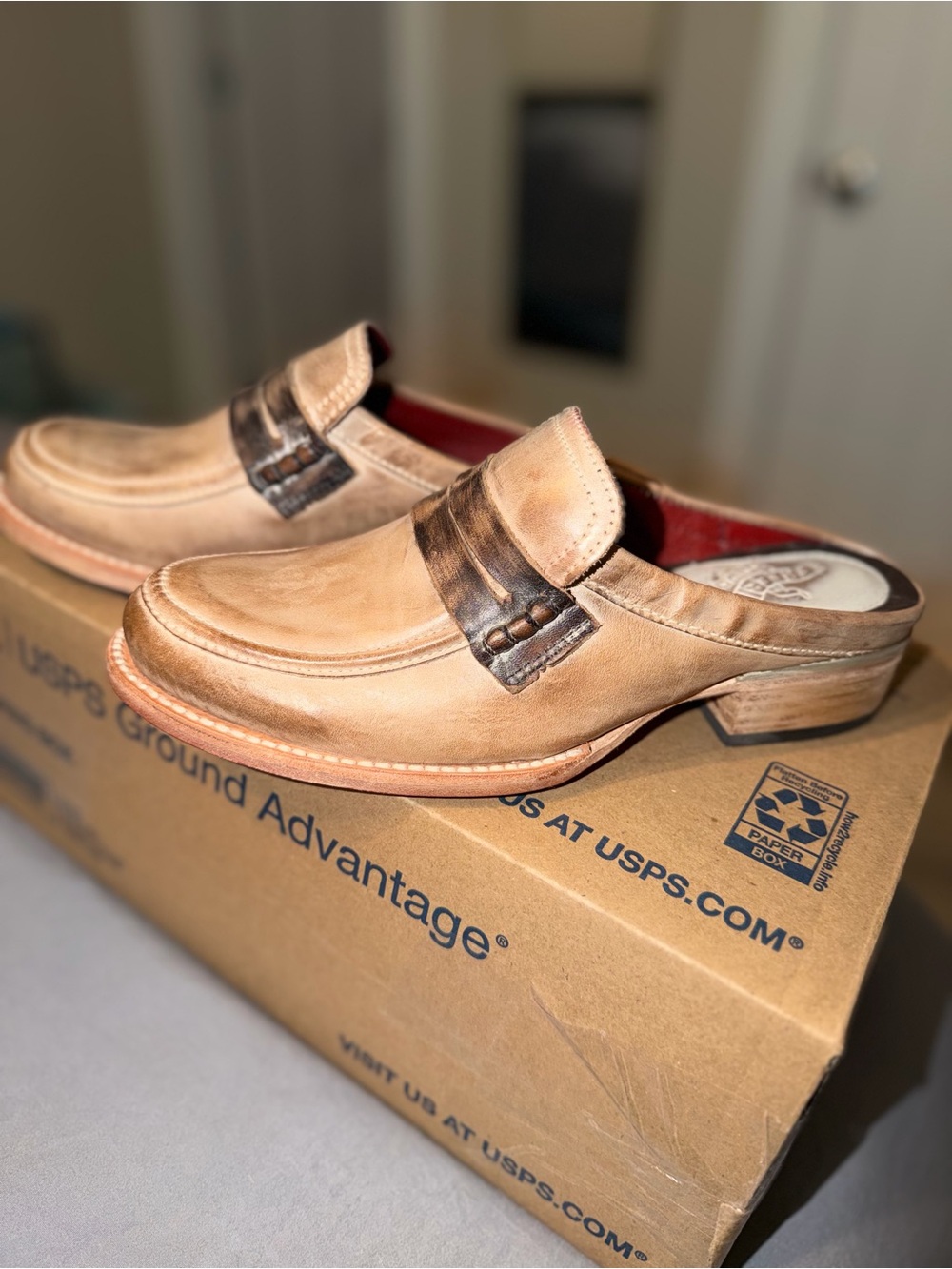 🔥🔥 Freebird by Steven Mona in Stone, 7W - Brand New Slip-On Leather Clogs 🔥🔥